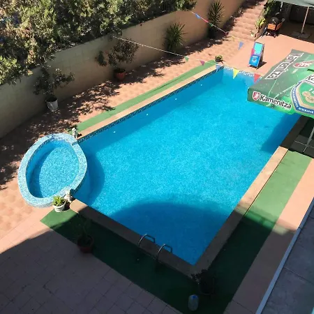 Budget Holiday First Sea Line Coast Apartment *