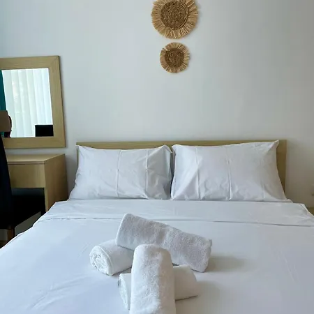 Budget Holiday First Sea Line Coast Apartment *
