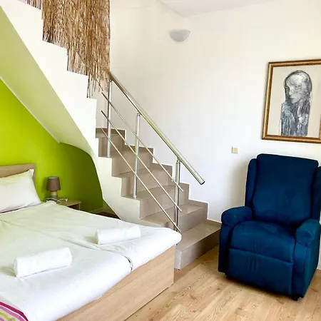 Apartment Budget Holiday First Sea Line Coast *
