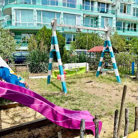 Apartment Budget Holiday First Sea Line Coast *