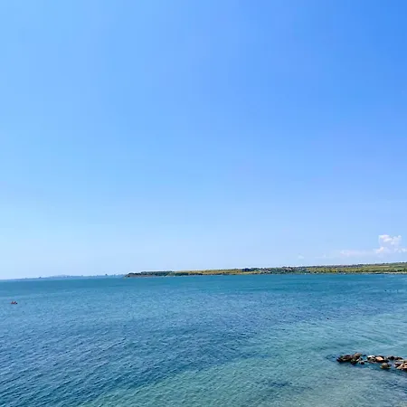 Europe Holiday Apartments First Sea Line Coast Apartamento