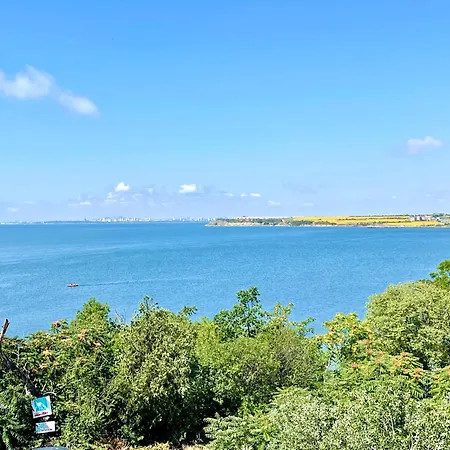 Apartamento Europe Holiday Apartments First Sea Line Coast