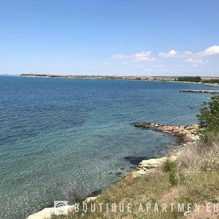 Apartamento Europe Holiday Apartments First Sea Line Coast *